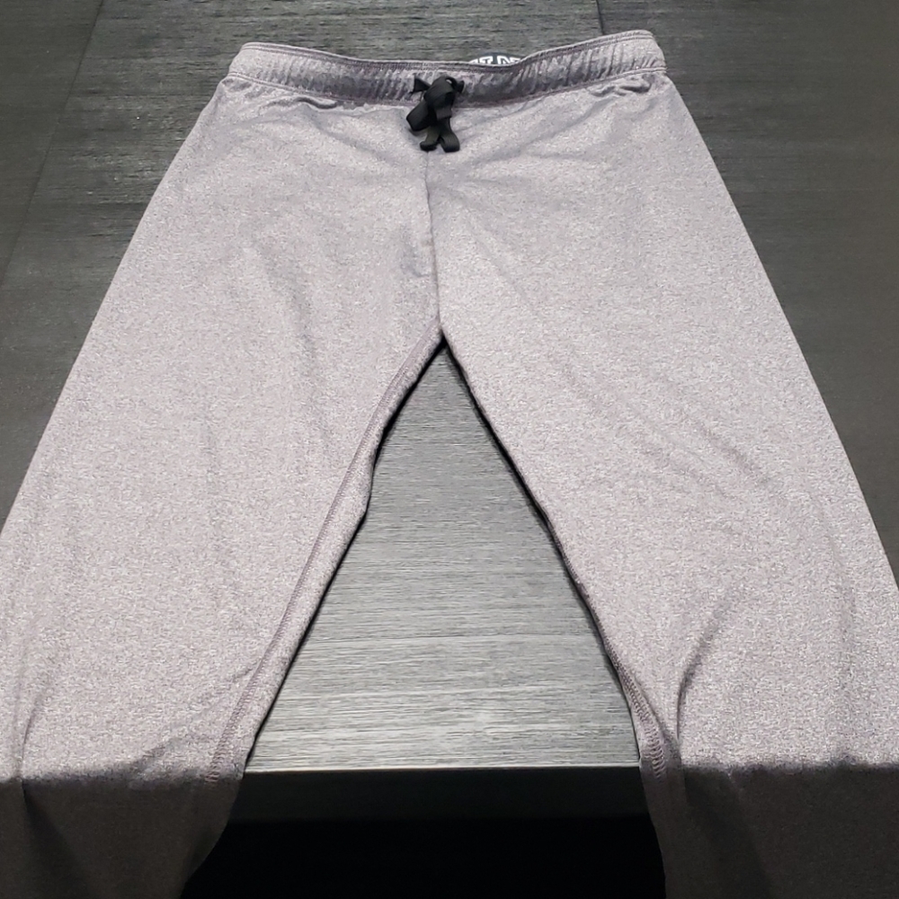 NWOT Pink Victoria Sport‎ Marl Grey Ultimate Gym Workout Joggers Size Medium